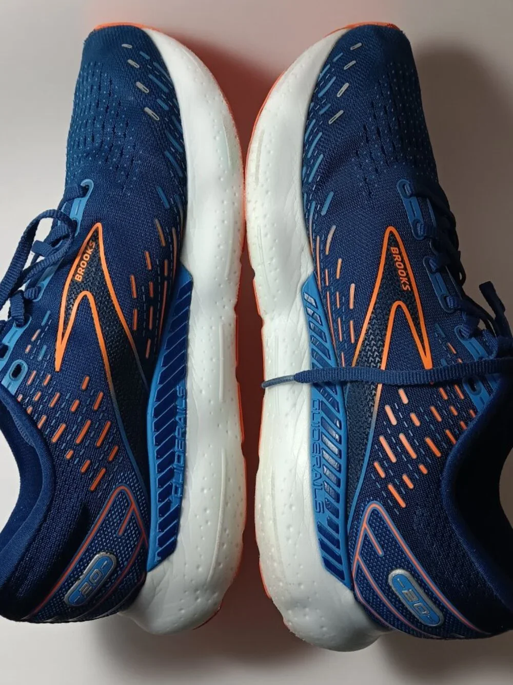 Brooks Glycerin GTS 29 mens size 12D blue orange running shoes 1103831D444